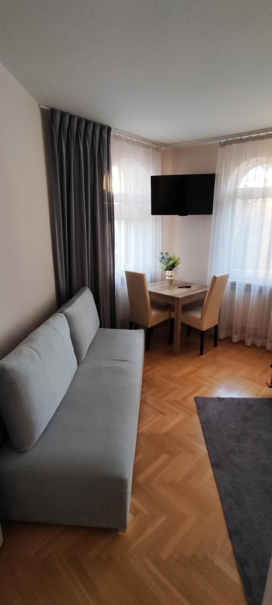 ביאליסטוק Hostel & Restauracja Santorini חדר תמונה