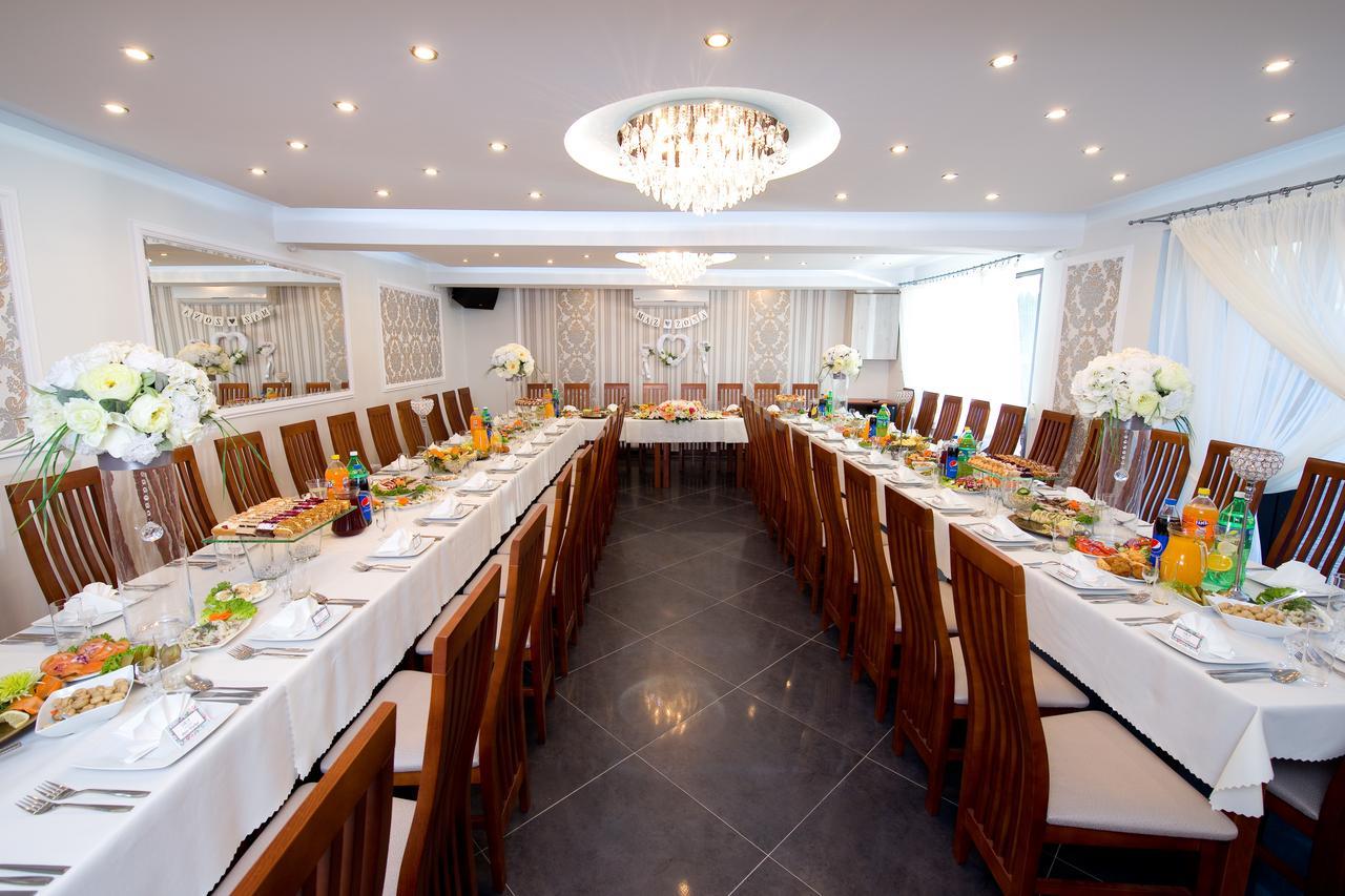 ביאליסטוק Hostel & Restauracja Santorini מראה חיצוני תמונה
